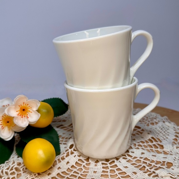 Vintage Corning White Swirl Mugs | Set of 2 | USA & Corning SA | Minimalist - Picture 1 of 6